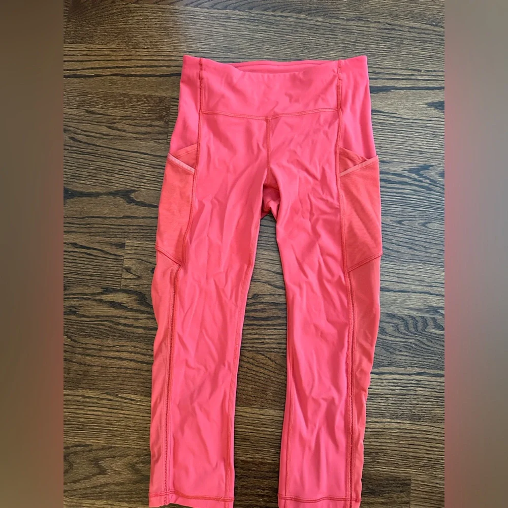Lululemon Athletica Coral Leggings - Picture 1 of 3